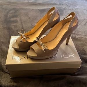 Women’s Pumps